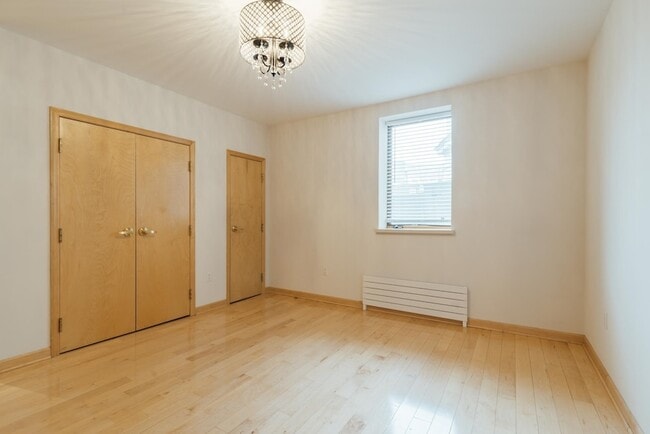 Building Photo - 30 Park Ave