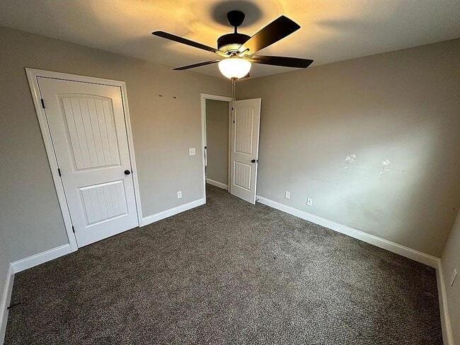 Building Photo - 1281 Bailywick Dr