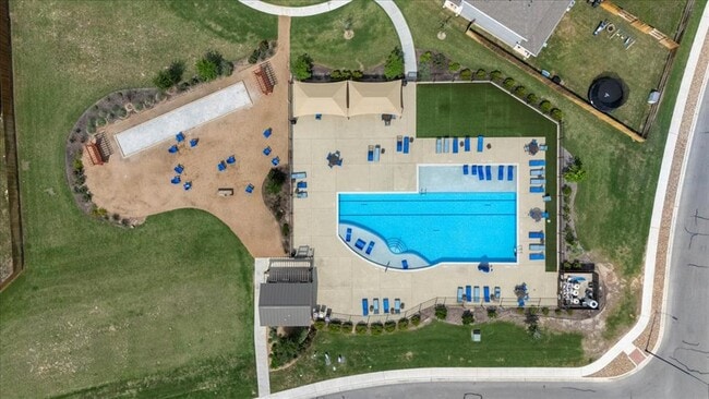 Building Photo - 112 Rainmaker Cv