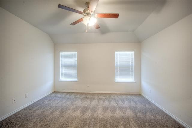 Building Photo - 621 Jamestown Ln