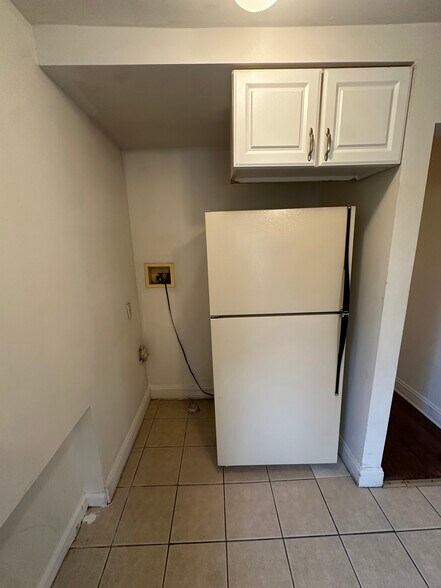 Building Photo - 212 Jackson Ave