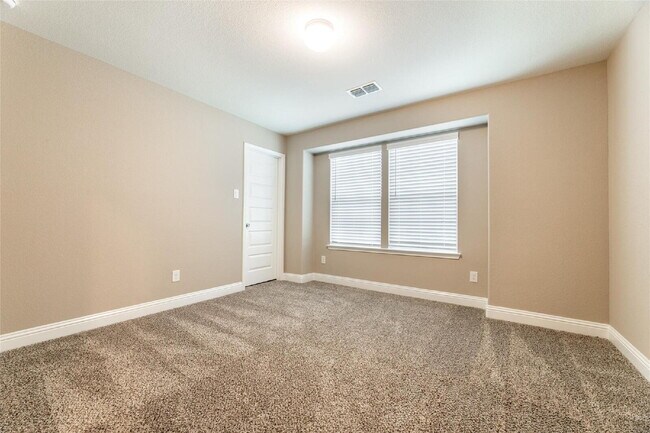 Building Photo - Spacious Allen Home with Modern Kitchen, Fenced Backyard & 2-Car Garage