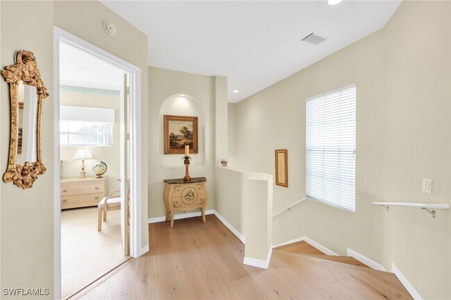 Building Photo - 1905 Seville Blvd