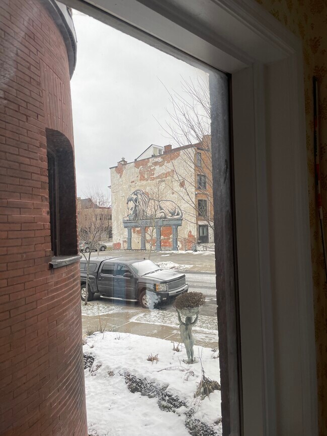 Front Window View - 471 Virginia St