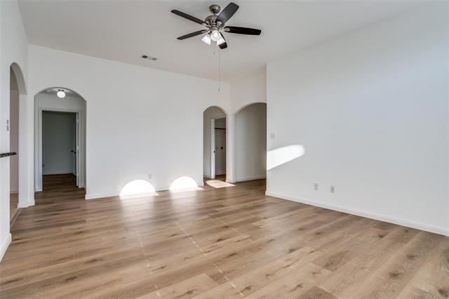 Building Photo - 317 Meadow View Ln