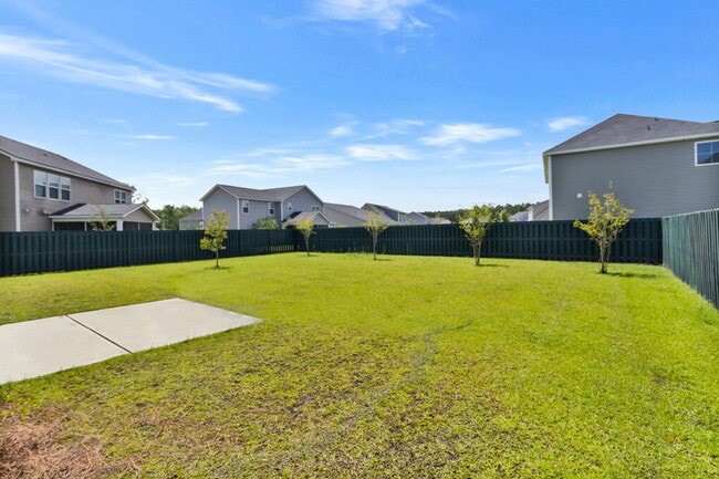 Building Photo - 95 Minning Loop