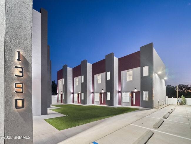 Primary Photo - 1390 Monte Vista Ave