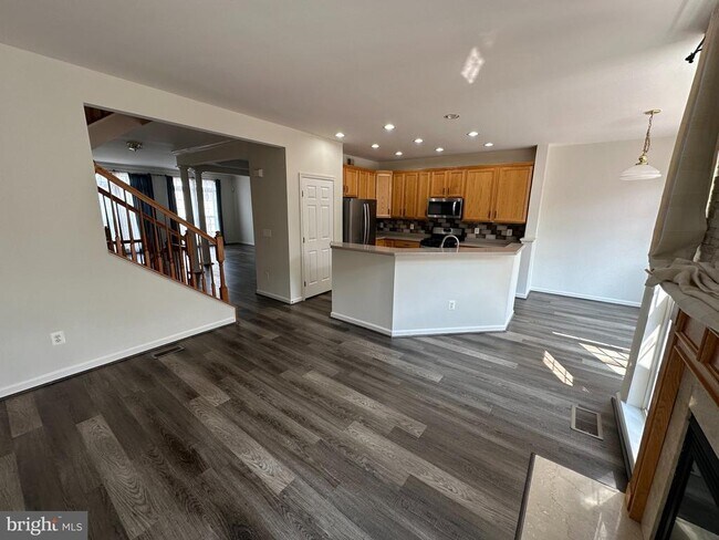 Building Photo - 43395 Allisons Ridge Terrace