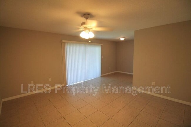 Building Photo - 4723 S Texas Ave