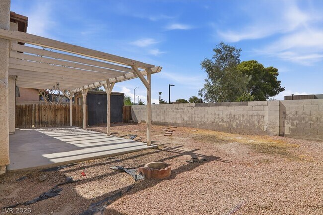 Building Photo - 6224 Caprino Ave