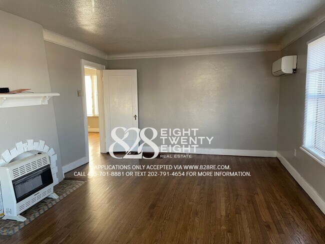 Building Photo - AVAILABLE NOW! CUTE 1st FLOOR 1 BED/1 BATH with BONUS ROOM IN NW OKC!