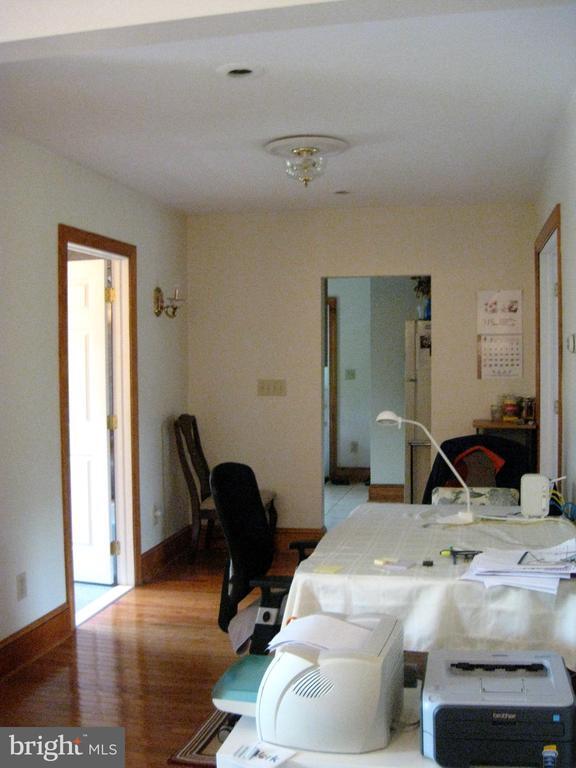 Building Photo - 101 S Princeton Ave