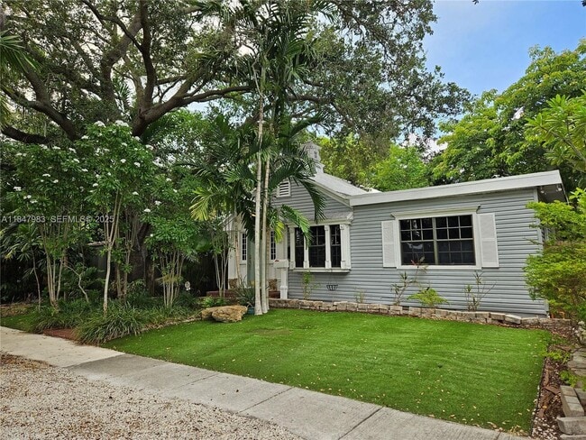 Building Photo - 38 SW 6th St