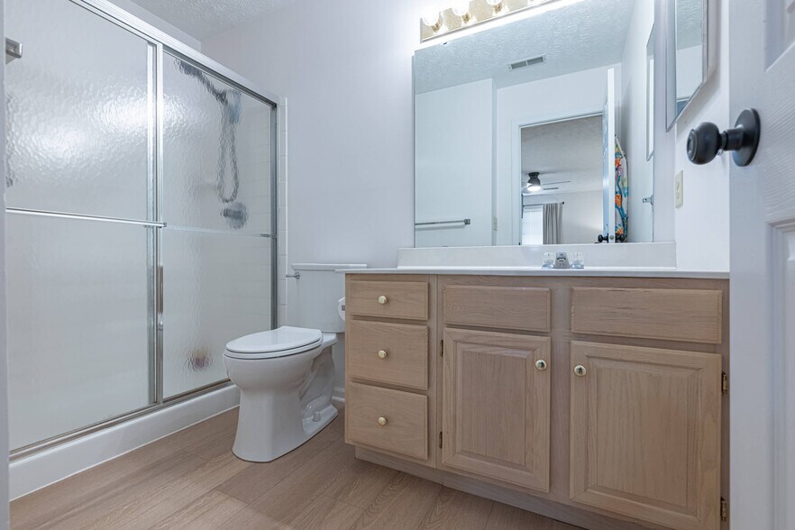 Building Photo - 6561 Brigham Sq