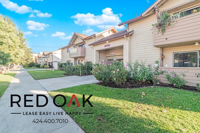 Building Photo - 11134 Arminta St