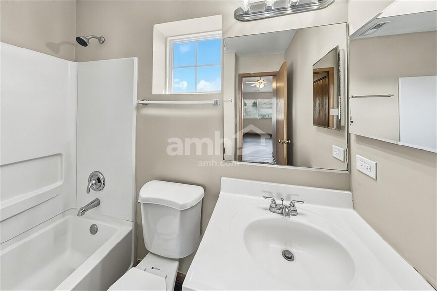Building Photo - 3107 Arborsedge Dr