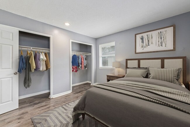 Building Photo - Spacious Belton Duplex with Full Basement—Great Location!