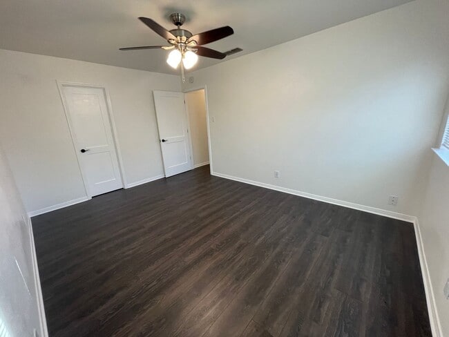 Building Photo - 1306 N 42nd St