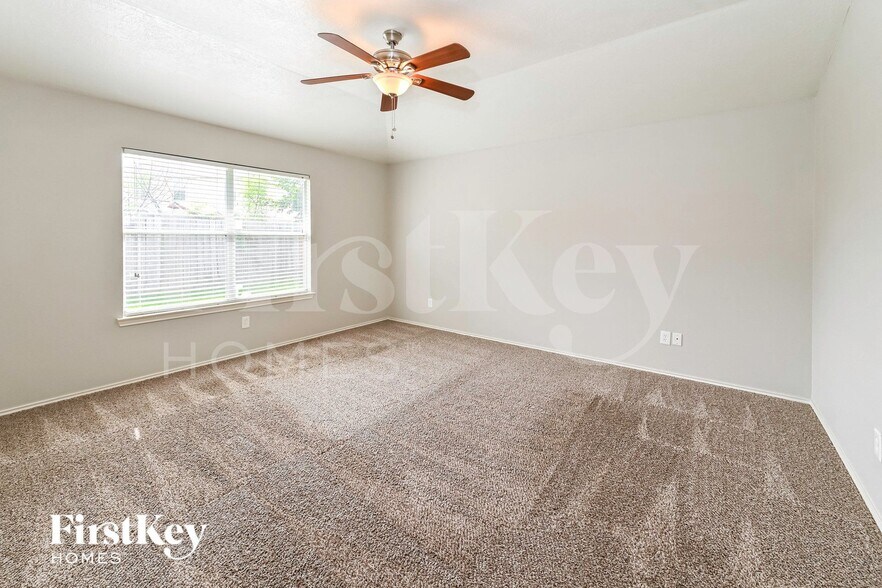 Building Photo - 17822 Seco Creek Ln