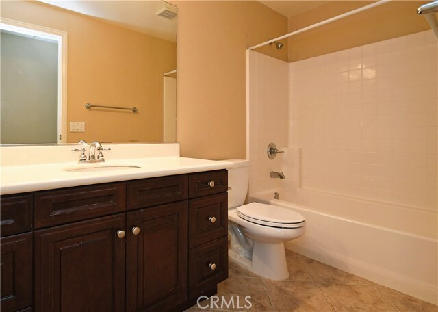 Building Photo - 88 Stepping Stone