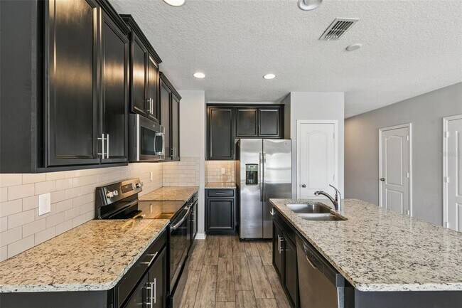 Building Photo - 1283 Flowing Tide Dr