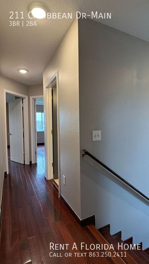 Building Photo - 211 Caribbean Dr