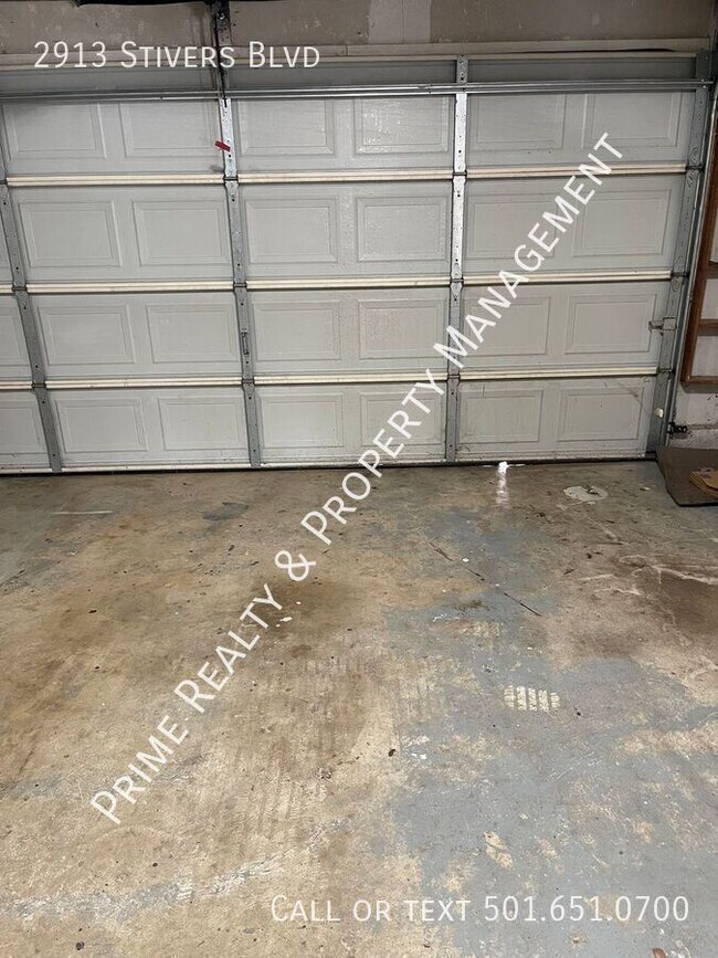 Building Photo - 2913 Stivers Blvd