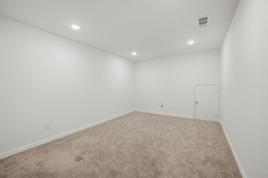 Building Photo - 2507 Gentle Knoll Dr