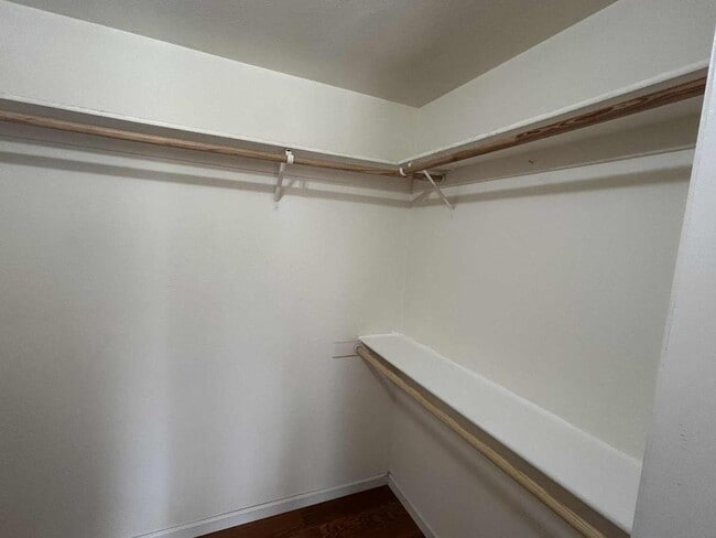 Building Photo - 1502 Barnum Ct