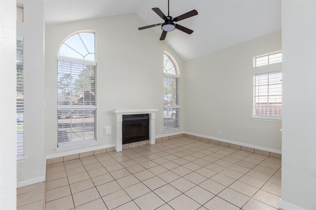 Building Photo - 5442 Garden Village Dr