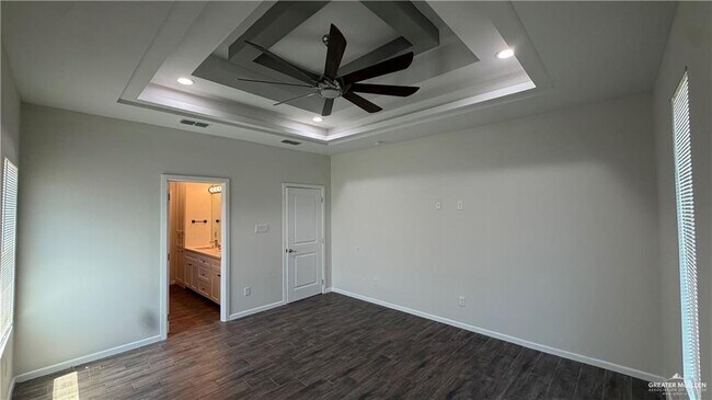 Building Photo - 19 Santa Isabel St