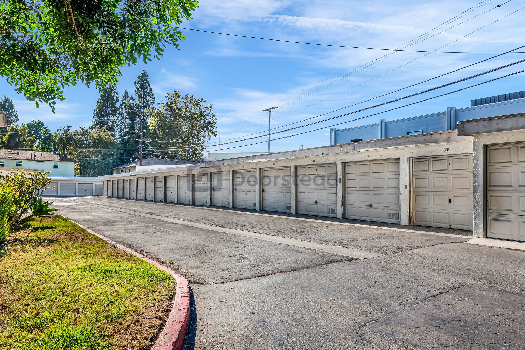 Building Photo - 5835 Bowcroft St