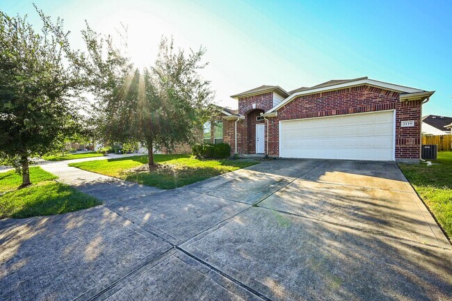 Building Photo - 2119 Mateo Park Dr