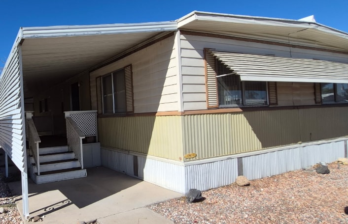 Building Photo - 3601 E Wyoming Ave