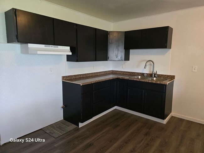 Building Photo - 1143 St Rose Ln