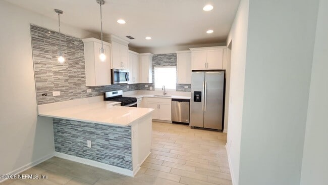 Building Photo - 97 Carbonell Pl