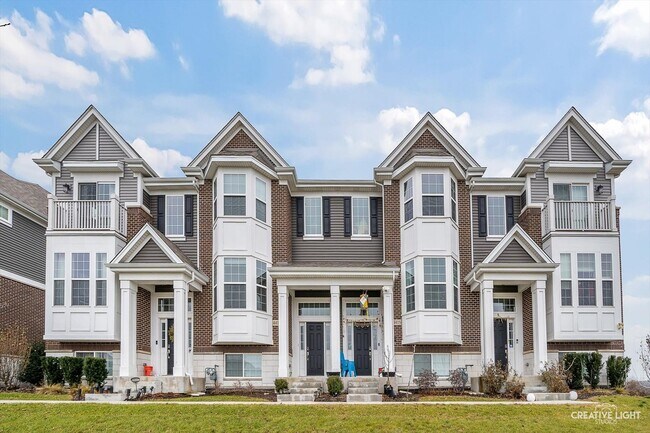 Primary Photo - 4415 Monroe Ct