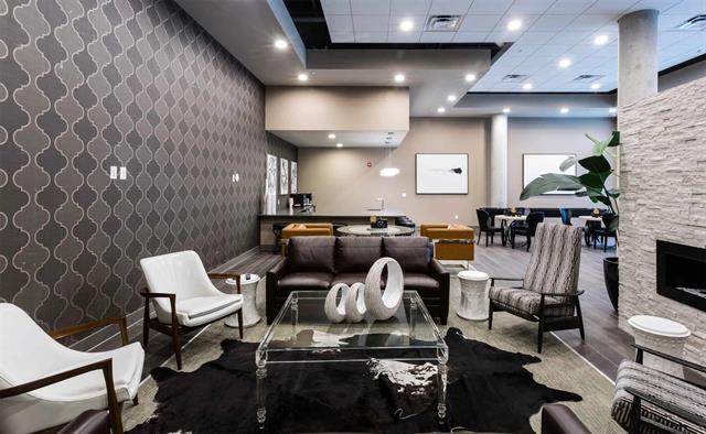 Building Photo - 8110 Park Ln