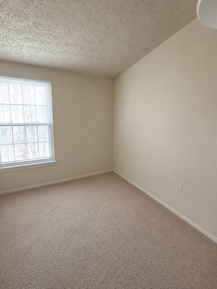 Building Photo - 9517 Donnan Castle Ct