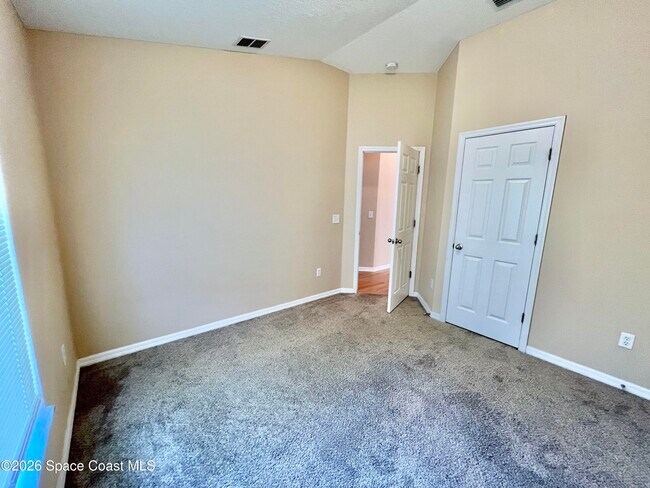 Building Photo - 441 Loxley Ct