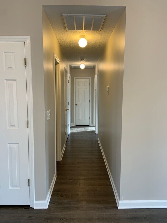 Building Photo - 2443 Watkins Grove Point