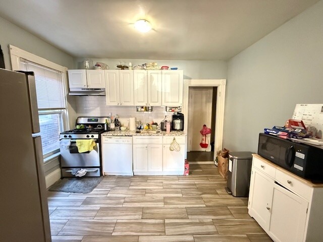 Building Photo - 832 Huntington Ave