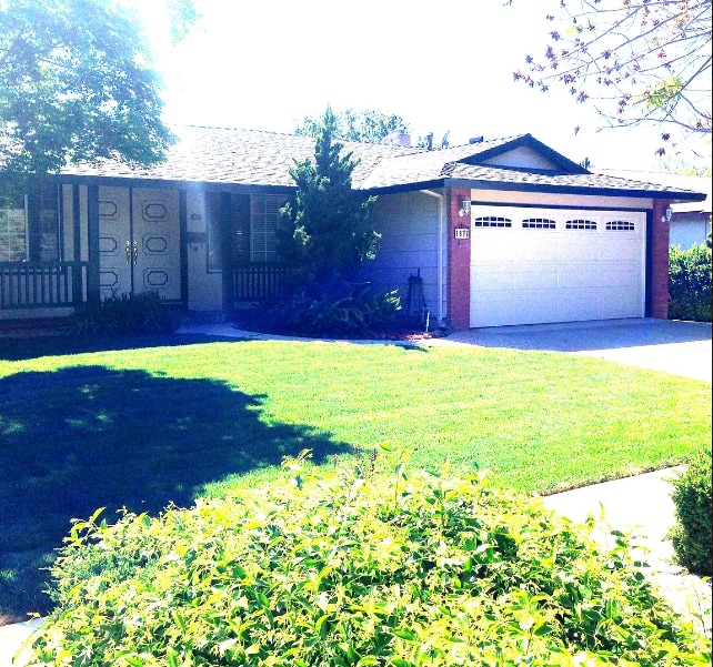 Building Photo - 1877 Camacho Way