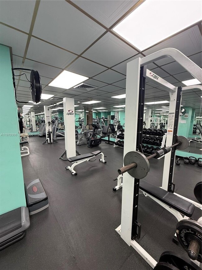 Building Photo - 5255 Collins Ave