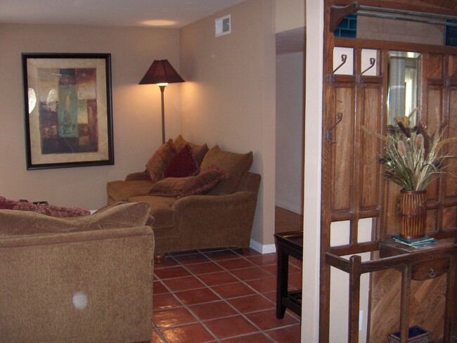 Living Room 2 - 1319 Walgrove Ave