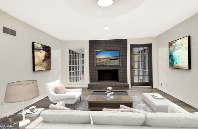 Building Photo - 716 Ebenezer Rd