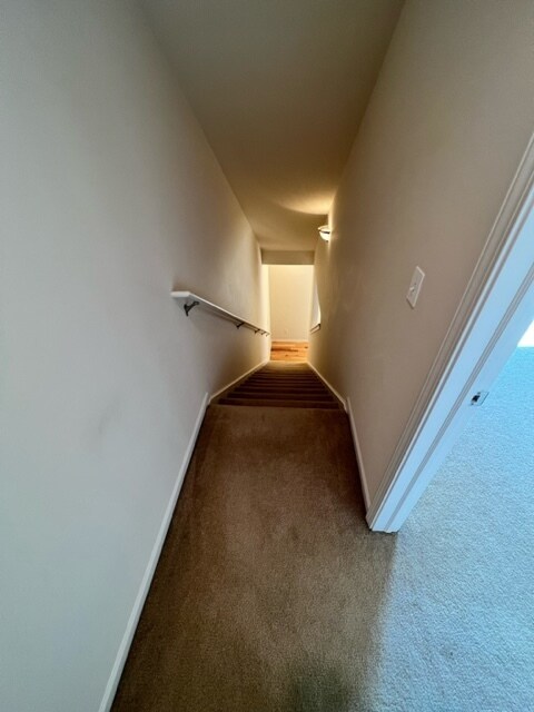 Second stairway - 229 Scio Village Ct