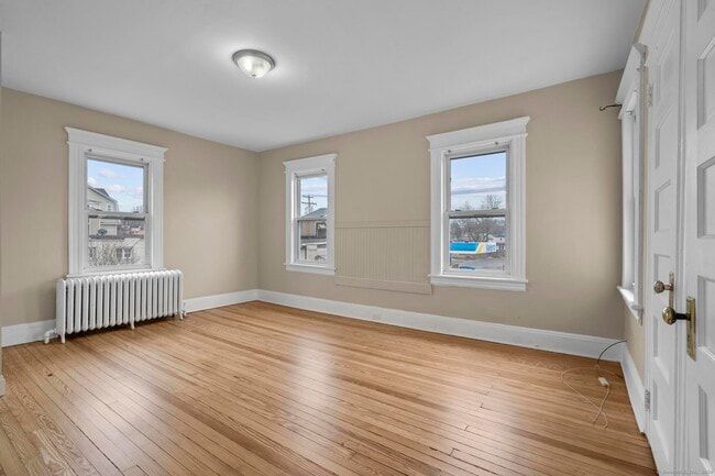 Building Photo - 26 Woodmont Ave