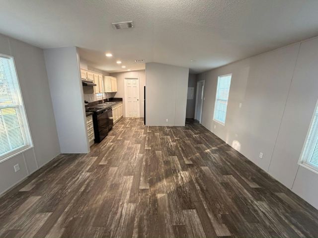 Building Photo - 1234 Reynolds Rd