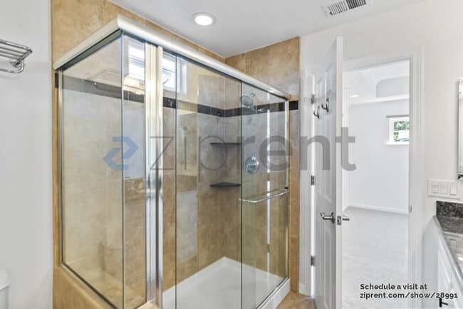 Building Photo - 2213 Rock St